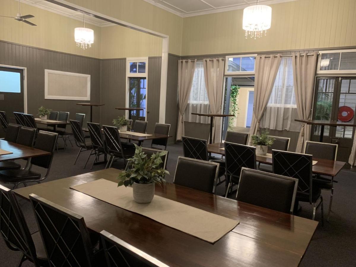 Biloela Hotel Екстериор снимка